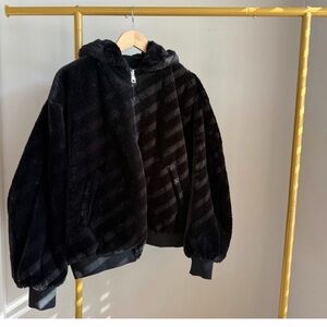 Zara unisex reversible oversized rain / teddy bomber jacket size S-M